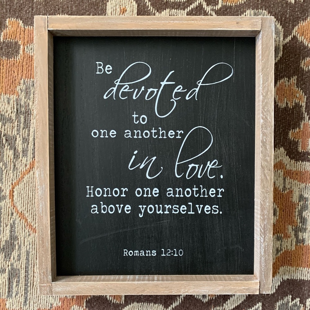 Farmhouse Scripture Sign - Picture 4 of 6